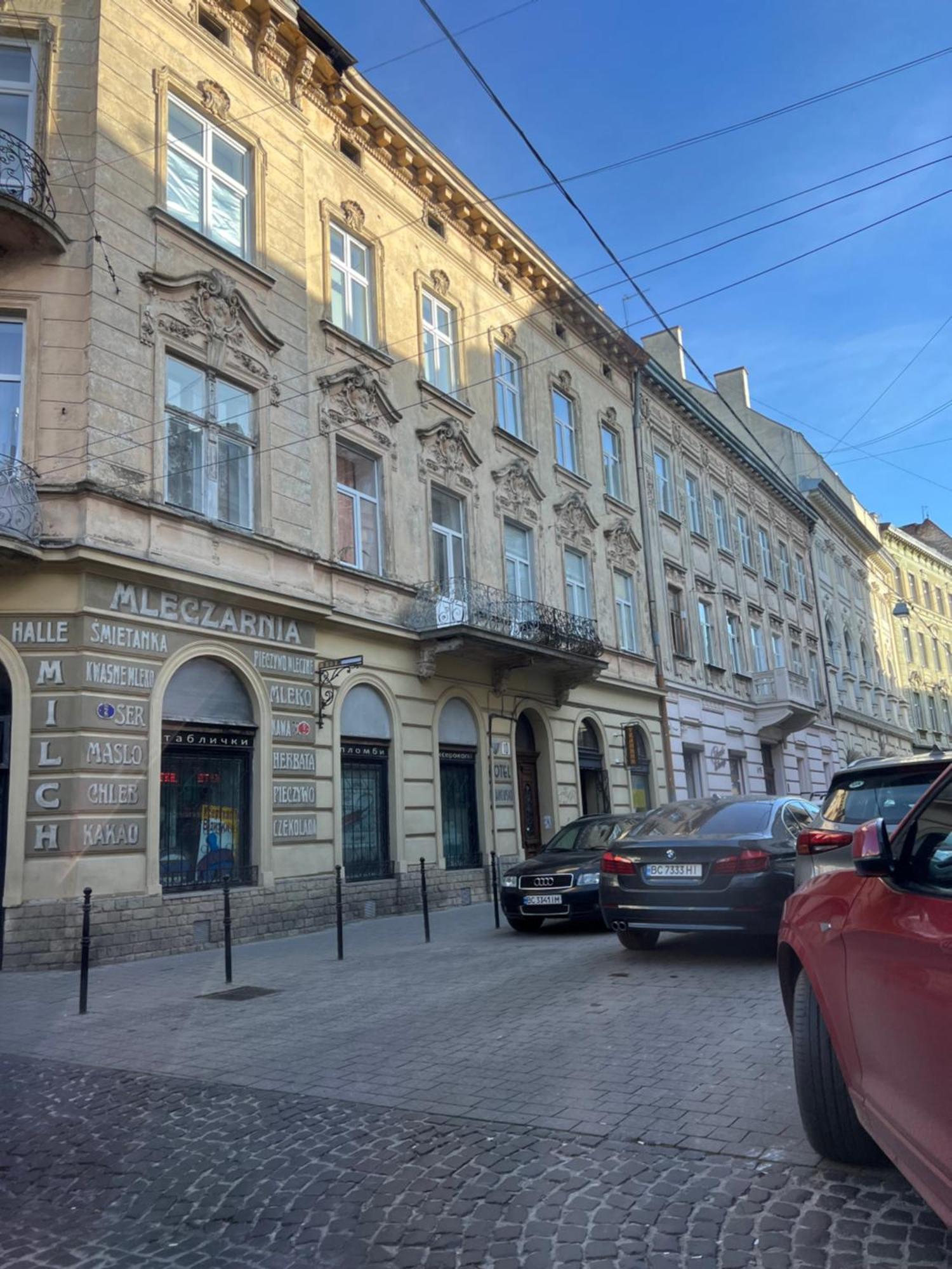 Art Studio Near Opera Theatre Lviv Eksteriør bilde